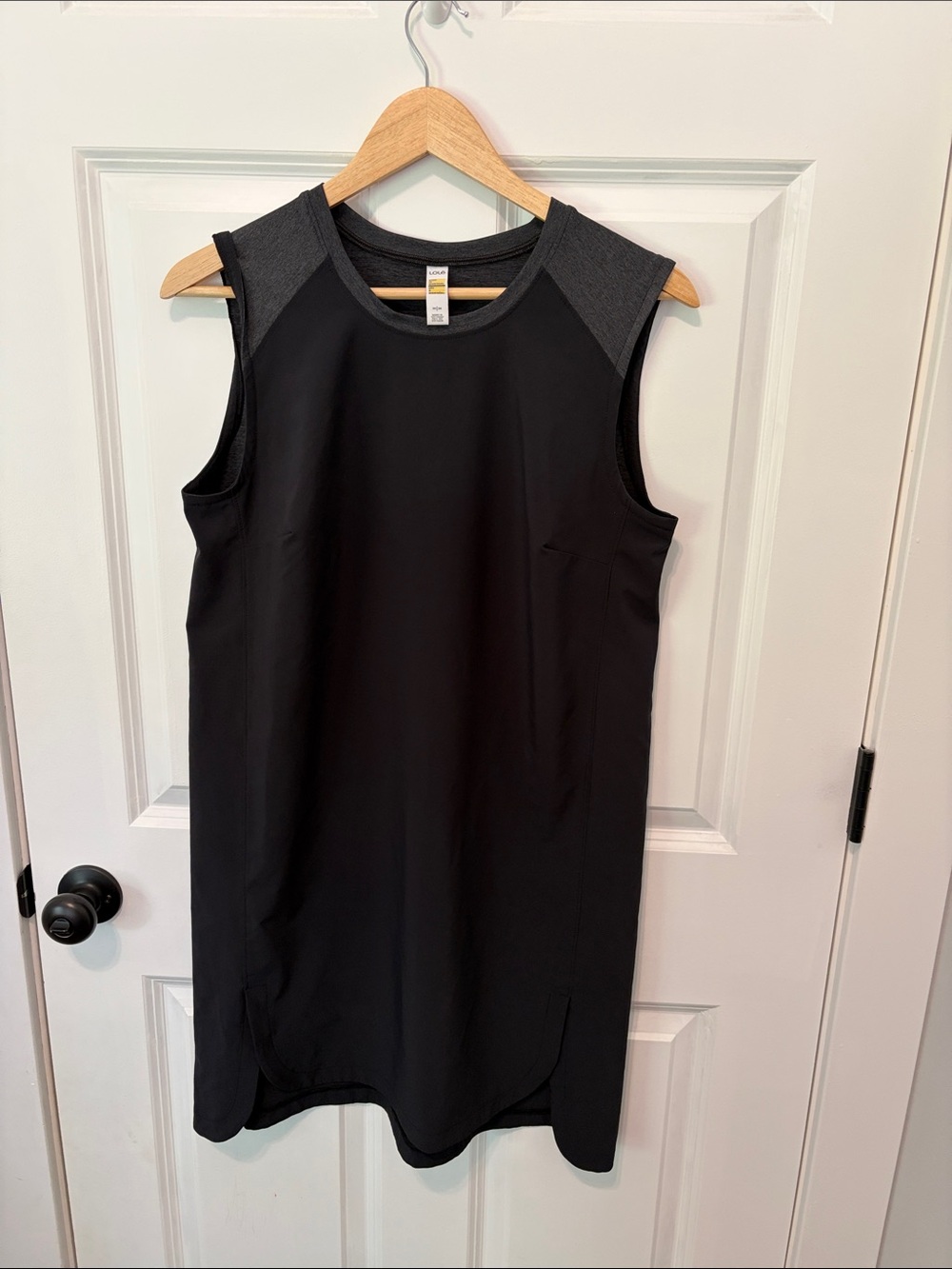 Lole Black Tank with Dark Heather Gray Trim